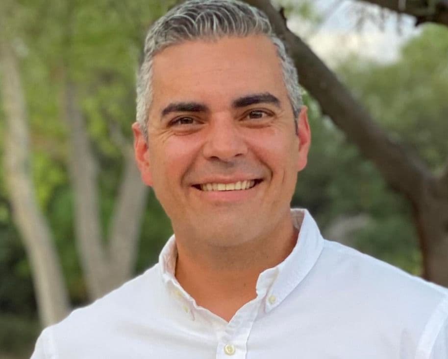 Juan Ciscomani headshot